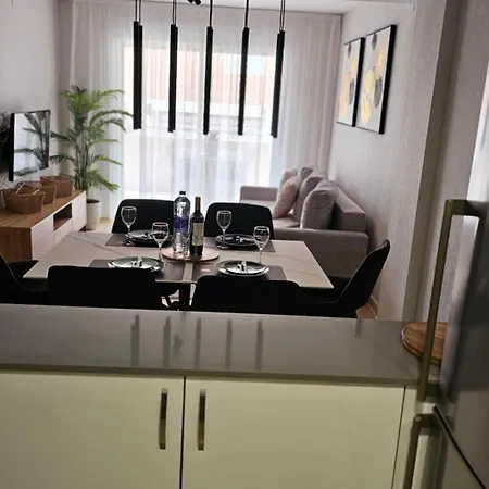 Calle Joseffa Sampere Apartament *
